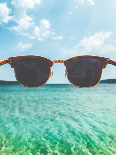 5 Stylish and Effective Sunglasses to Beat the Summer Sun